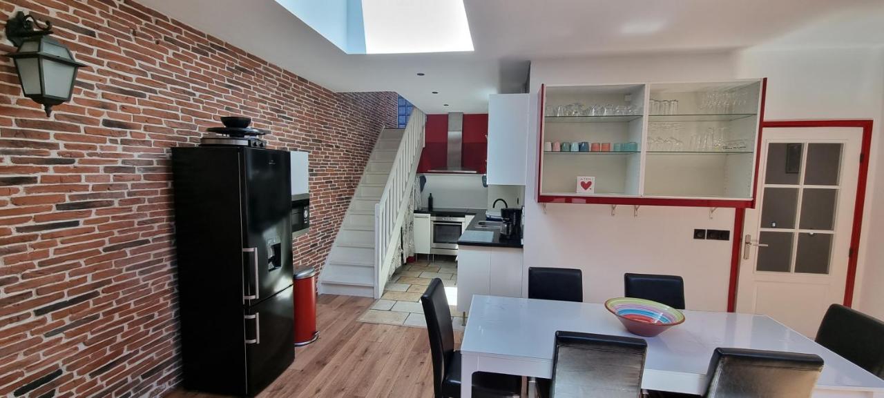 Chambre D'Hotes Sde, Wc Prive Climatise Dans Loft 80M2 Espace Commun Avec Les Habitants Salon Et Cuisine Lejlighed Toulon Eksteriør billede