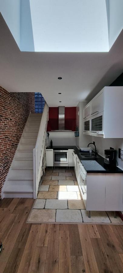 Chambre D'Hotes Sde, Wc Prive Climatise Dans Loft 80M2 Espace Commun Avec Les Habitants Salon Et Cuisine Lejlighed Toulon Eksteriør billede