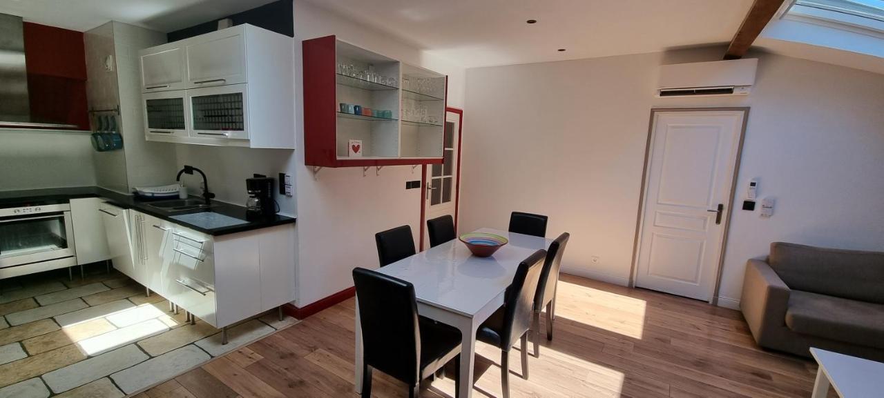 Chambre D'Hotes Sde, Wc Prive Climatise Dans Loft 80M2 Espace Commun Avec Les Habitants Salon Et Cuisine Lejlighed Toulon Eksteriør billede